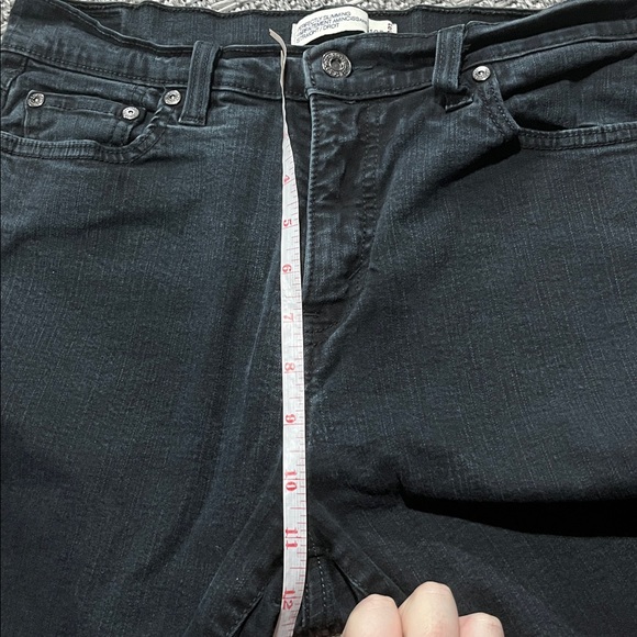 Levi’s | Black Perfectly Slimming Straight Leg Jeans - Picture 11 of 12